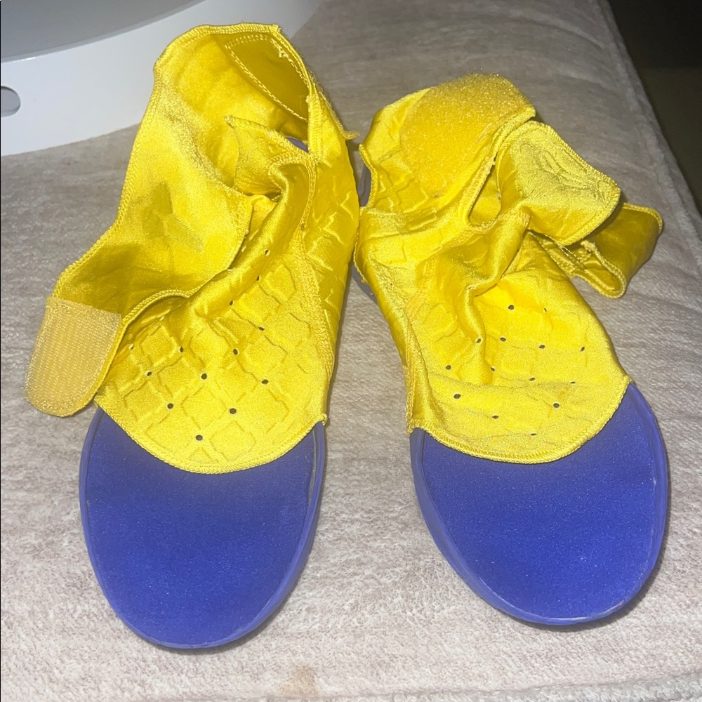 Nike Kobe VII Shoe insoles, Size 12.